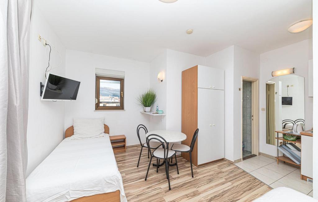 Apartments Ruza Kastela Exterior photo