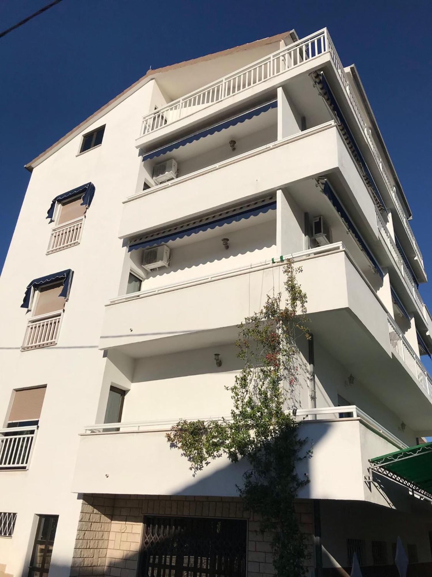 Apartments Ruza Kastela Exterior photo