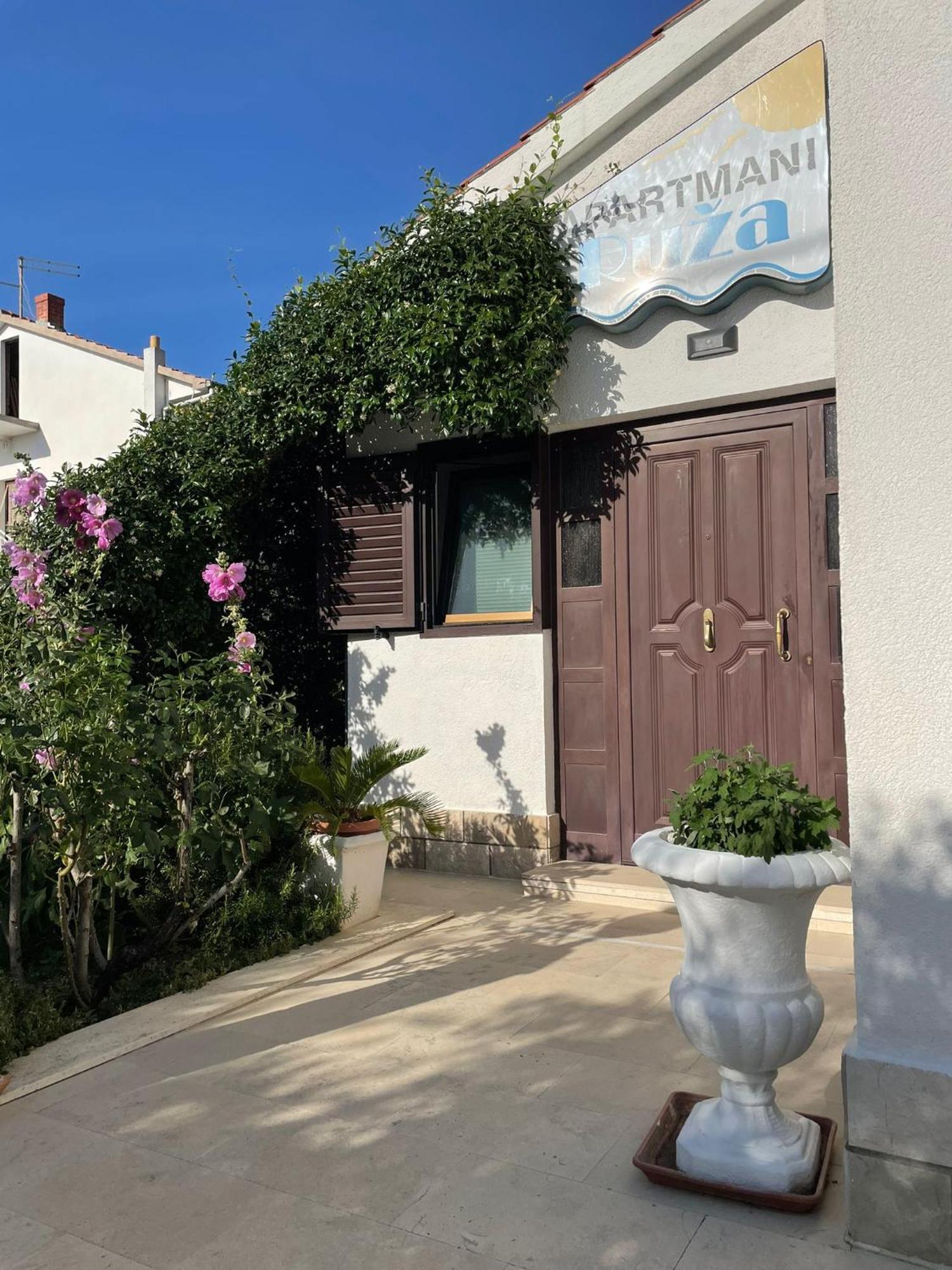 Apartments Ruza Kastela Exterior photo